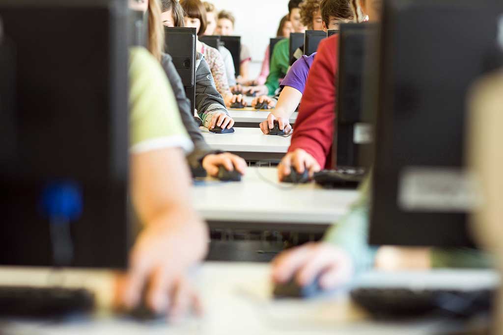 Digitale examens in grote groep - assessmentQ